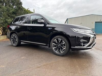 Mitsubishi Outlander P-HEV