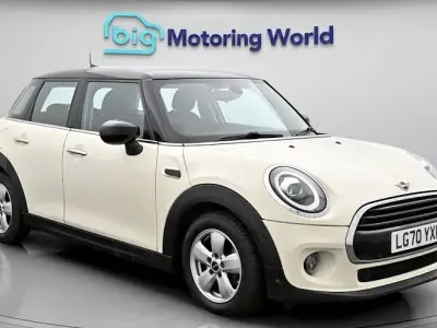 Used Mini Cooper Classic 136 HP (100 kW) 2020 White Hatchback