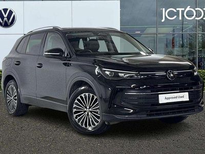 Black Used 2025 VW Tiguan Match SUV | £30,997 (Expensive)