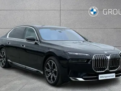 Usado BMW i7 Comfort Edition 400 kW (544 CV) 2024 Negro Berlina