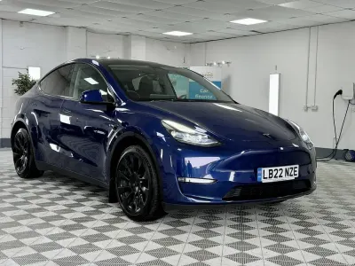 Used Tesla Model Y 282 kW (384 HP) 2022 Blue SUV
