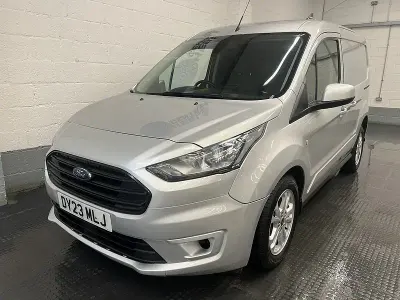 Usado Ford Transit Connect Limited 120 HP (88 kW) 2023 Prateado Monovolume