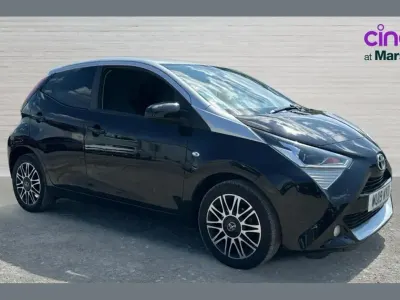 Gebraucht Toyota Aygo X-clusiv 72 PS (52 kW) 2019 Schwarz Kleinwagen