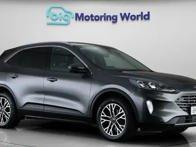 Used Ford Kuga Titanium 150 HP (110 kW) 2023 Grey SUV