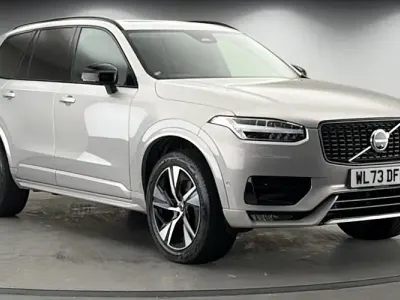 Begagnad Volvo XC90 Plus 250 HK (183 kW) 2025 SUV