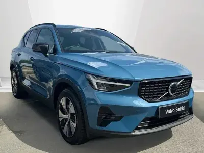 Used Volvo XC40 Plus 211 HP (155 kW) 2023 Blue SUV