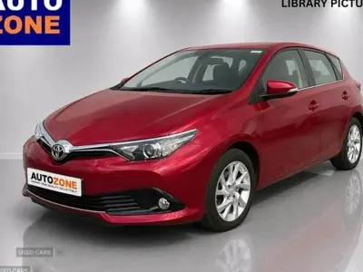 Used Toyota Auris