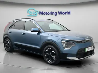 Used Kia e-Niro 147 kW (201 HP) 2023 Blue SUV