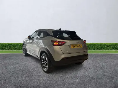 Used Nissan Juke N-Connecta 114 HP (83 kW) 2025 Silver SUV