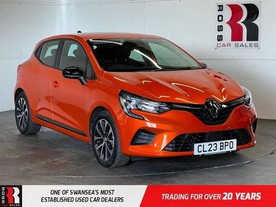 Gebraucht Renault Clio V Evolution 145 PS (106 kW) 2023 Orange Kleinwagen