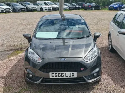 Used Ford Fiesta ST-Line 140 HP (102 kW) 2017 Grey Hatchback