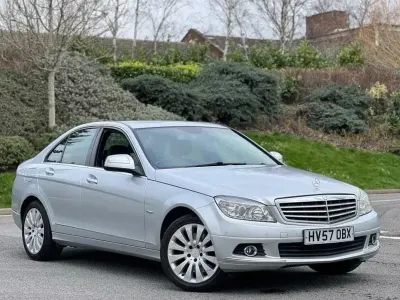 Begagnad Mercedes C350 Elegance 2007 Silver Sedan