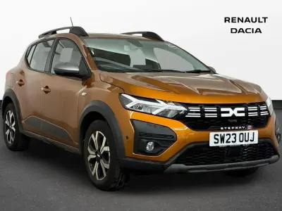 Used Dacia Sandero Journey 90 HP (66 kW) 2023 Orange Hatchback