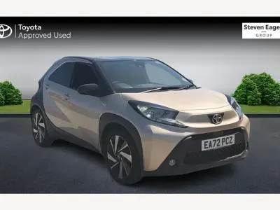 Used Toyota Aygo X 72 HP (52 kW) 2022 Beige SUV