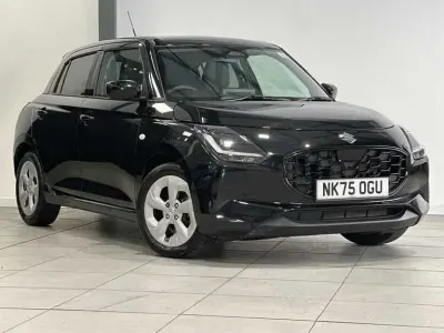 Used Suzuki Swift 82 HP (60 kW) 2025 Super black metallic Hatchback