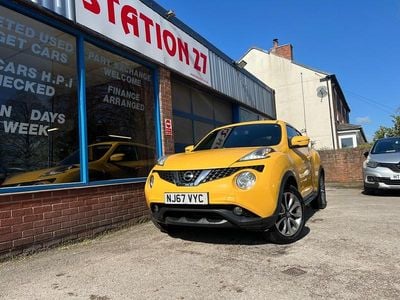 Used Nissan Juke Tekna 110 HP (80 kW) 2017 Yellow SUV