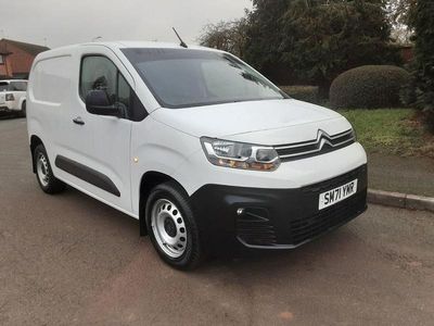 Used Citroën Berlingo 100 HP (73 kW) 2022 White MPV