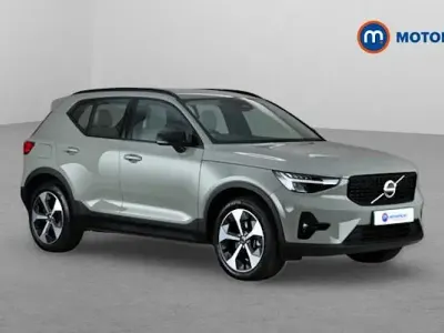 Used Volvo XC40 Plus 163 HP (119 kW) 2024 Green SUV