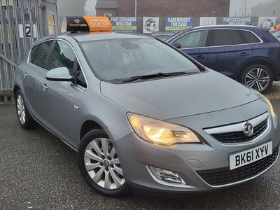 Silver Used 2011 Vauxhall Astra Hatchback | £1,295 (Good price)