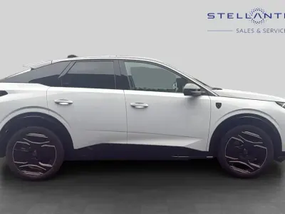 Used Peugeot e-3008