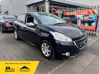 Käytetty Peugeot 208