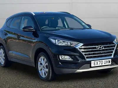 Usado Hyundai Tucson SE 116 HP (85 kW) 2020 Preto SUV
