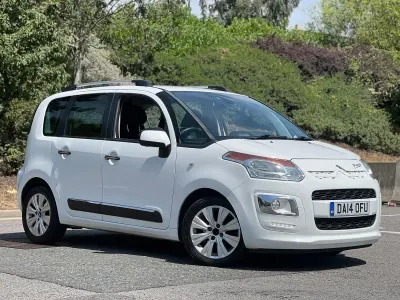 Used Citroën C3 Picasso Exclusive 2014 White MPV