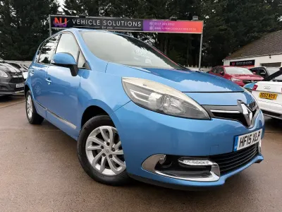 Used Renault Scénic Dynamique 2015 Blue MPV