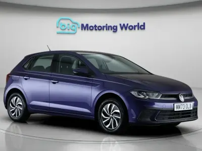 Begagnad VW Polo S 94 HK (69 kW) 2023 Lila Halvkombi