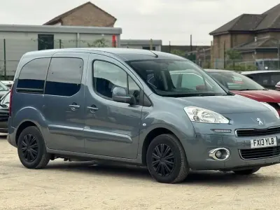 Used Peugeot TePee S 92 HP (67 kW) 2013 Estate