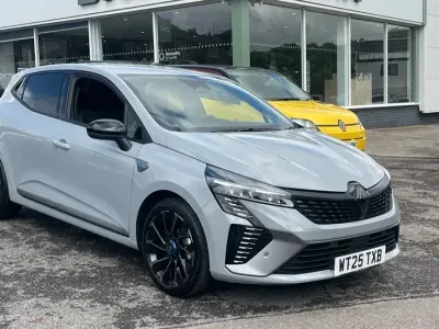 Used Renault Clio Esprit Alpine 143 HP (105 kW) 2025 Metallic  ceramic grey  Hatchback