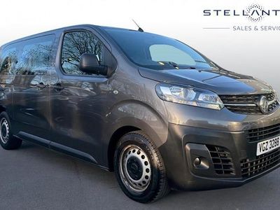 Used Vauxhall Vivaro Edition 120 HP (88 kW) 2021 Grey MPV