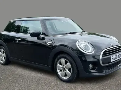 Used Mini ONE Classic 102 HP (75 kW) 2020 Black Hatchback