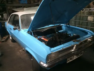 Używany Vauxhall Viva 110 KM (80 kW) 1974 Niebieski Sedan/Limuzyna