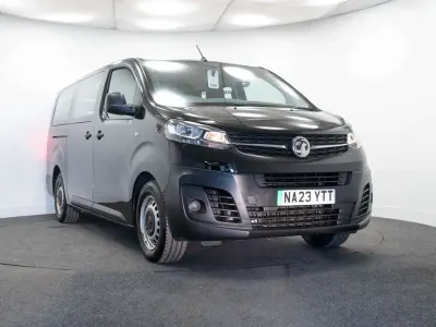Used Vauxhall Vivaro 100 kW (136 HP) 2023 Black MPV