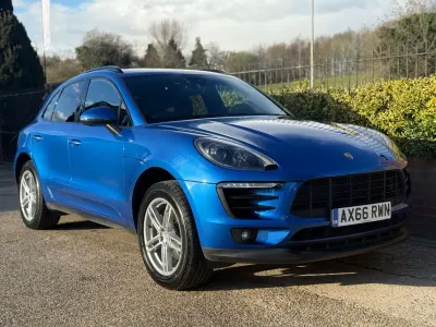 Usado Porsche Macan 252 HP (185 kW) 2016 Azul SUV
