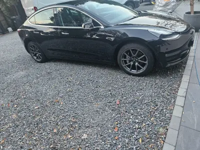 Used Tesla Model 3 Long Range AWD 366 kW (498 HP) 2019 Black Sedan