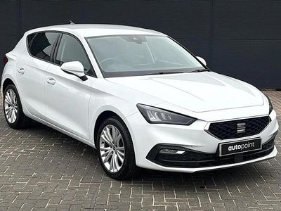 Used Seat Leon SE Dynamic 108 HP (79 kW) 2021 White Hatchback