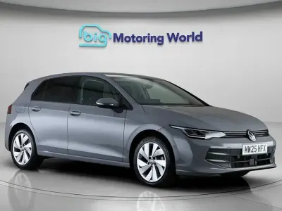 Begagnad VW Golf VIII Comfortline 150 HK (110 kW) 2025 Halvkombi