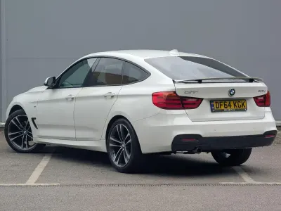 Begagnad BMW 320 Gran Turismo M Sport 2015 Vit Halvkombi