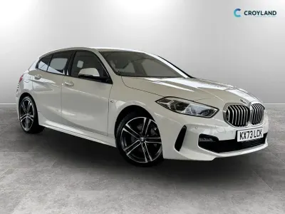 Używany BMW 118 M Sport 136 KM (100 kW) 2023 Biały Hatchback