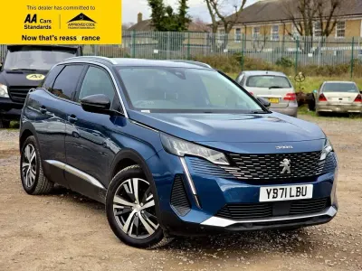Second-hand Peugeot 3008 Allure Premium 300 CP (220 kW) 2021 Albastru SUV