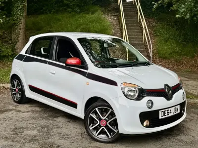 Used Renault Twingo Dynamique 90 HP (66 kW) 2014 White Hatchback
