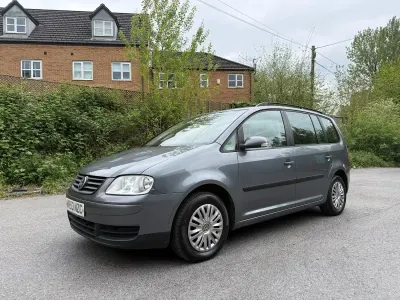 Usado VW Touran S 2003 Cinzento Monovolume