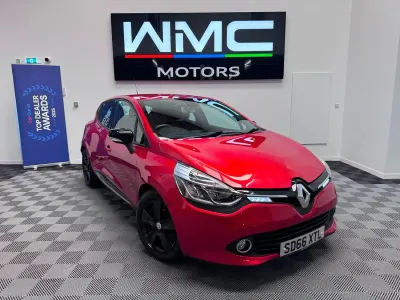 Used Renault Clio Dynamique 75 HP (55 kW) 2016 Red Hatchback