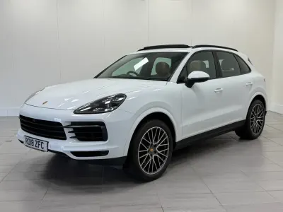 Used Porsche Cayenne 340 HP (250 kW) 2018 White SUV