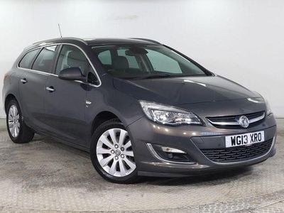 Used Vauxhall Astra S 165 HP (121 kW) 2013 Grey Estate