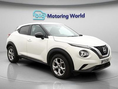 Used Nissan Juke N-Connecta 114 HP (83 kW) 2022 White SUV