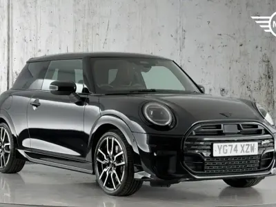 Used Mini Cooper S Hatch 201 HP (147 kW) 2024 Black Hatchback