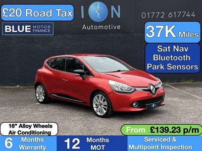 Używany Renault Clio IV Dynamique 90 KM (66 kW) 2015 Czerwony Hatchback